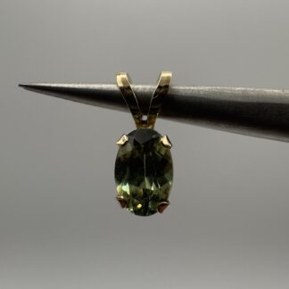 Natural 0.60ct Demantoid Garnet Pendant in Solid 14K Yellow Gold